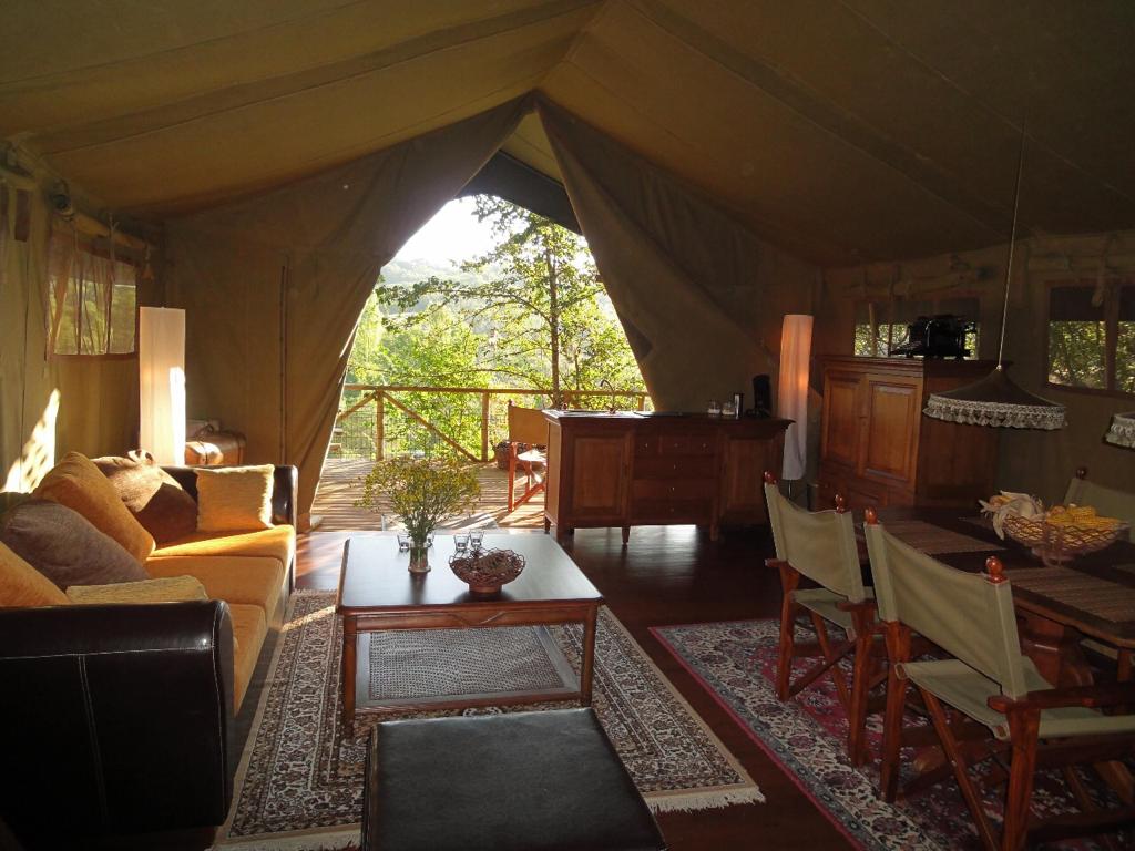 Safari Tent